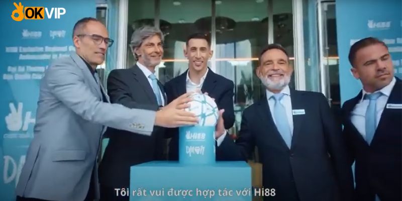 Cú bắt tay mang đến lợi ích cho cả hai bên